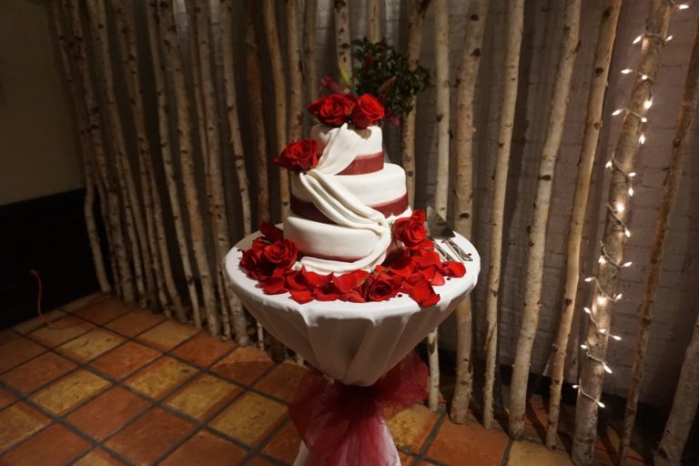 piazza-e-mare-cake-table-2